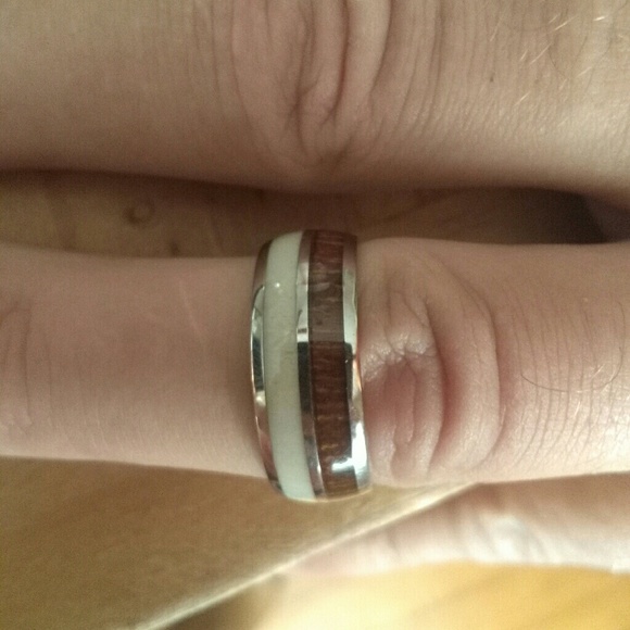 Men's deer antler and koa wood  titanium ring - Picture 2 of 6